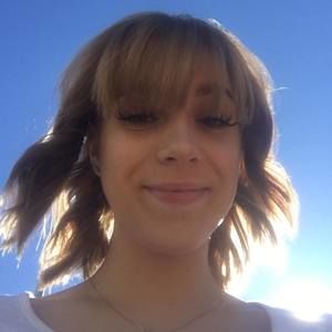Meet your Posher, Katelyn